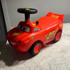Lightning McQueen ride on car.